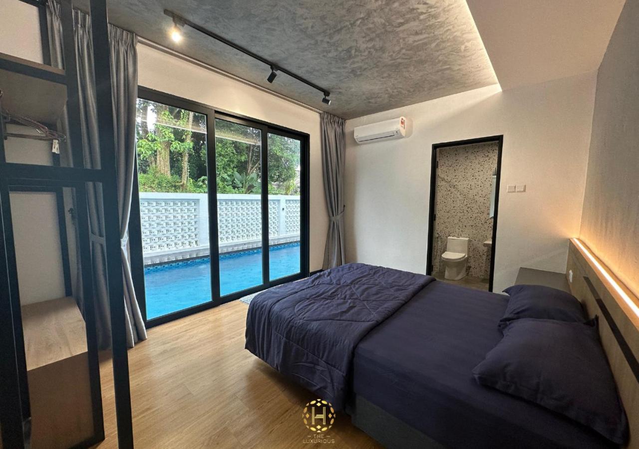 The Luxurious 27, Johor Bahru Villa Exteriör bild