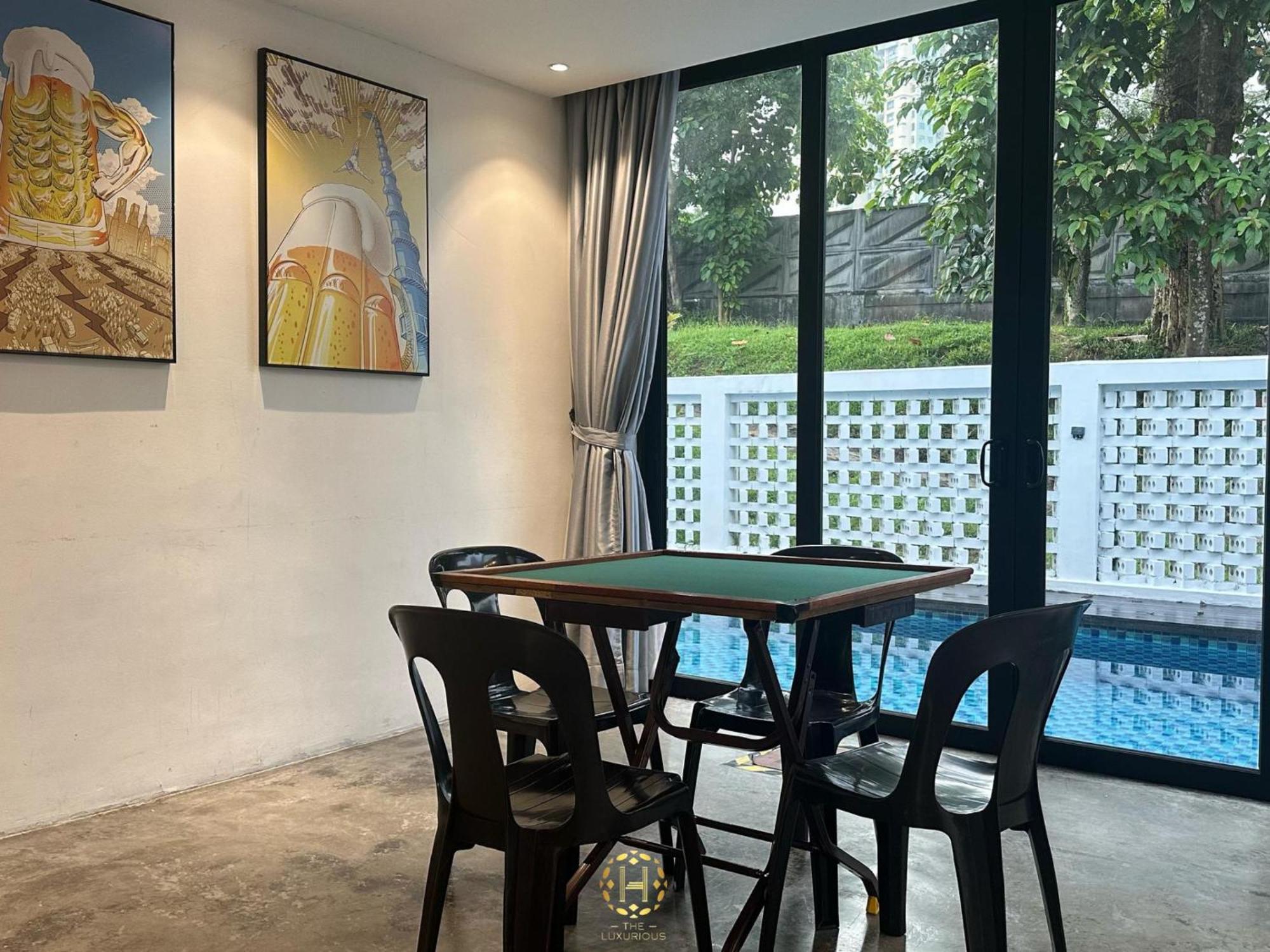 The Luxurious 27, Johor Bahru Villa Exteriör bild