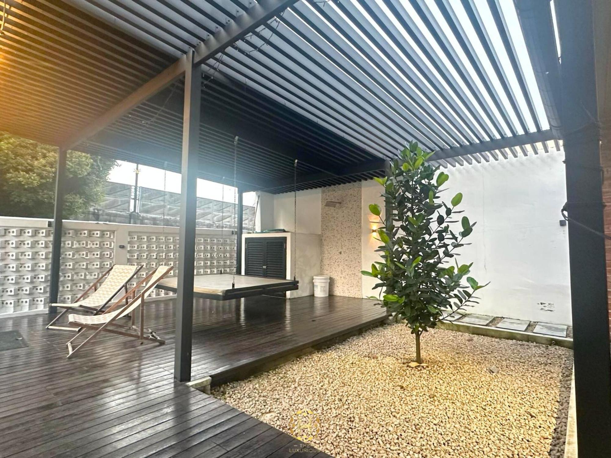 The Luxurious 27, Johor Bahru Villa Exteriör bild